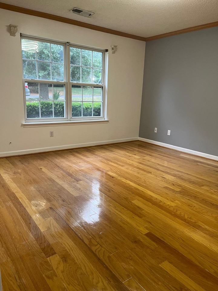 1819 Arligton Ave - Photo 2 of 9
