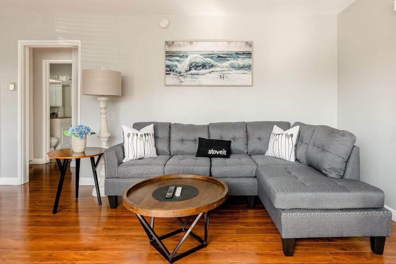 191 E Fillmore St #B - Photo 2 of 19