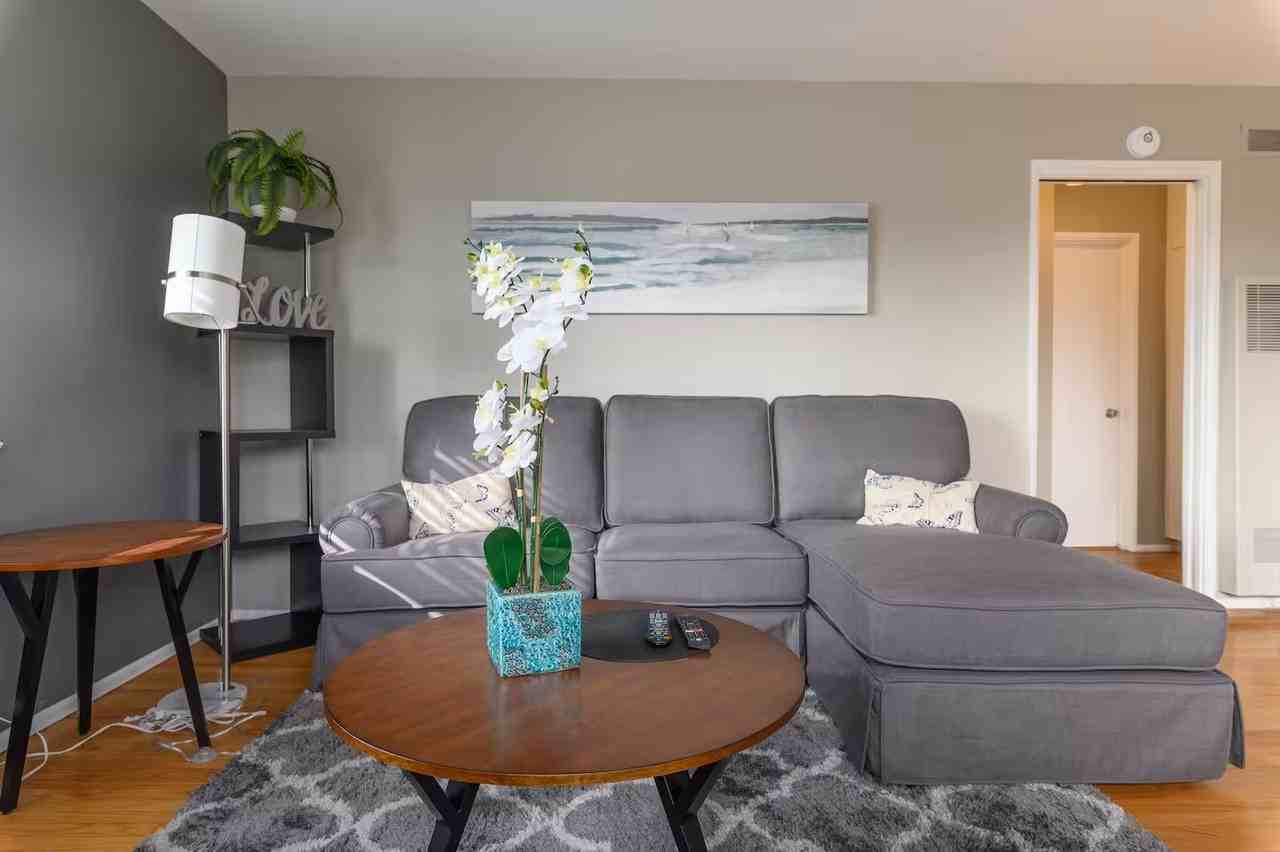 191 E Fillmore St #C - Photo 6 of 16