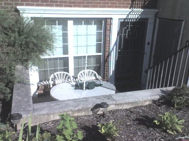 274 Matthews Dr - Photo 3 of 16