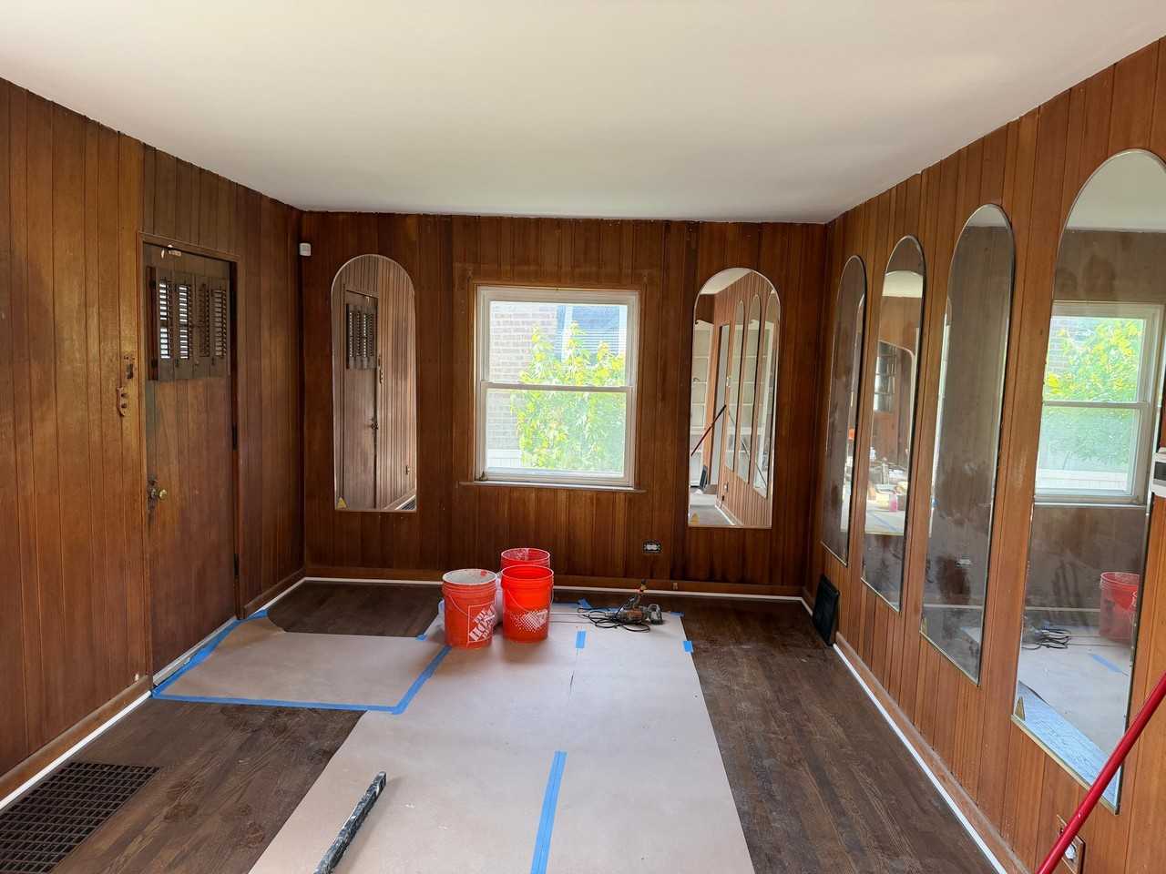 12924 S Wallace St - Photo 2 of 5