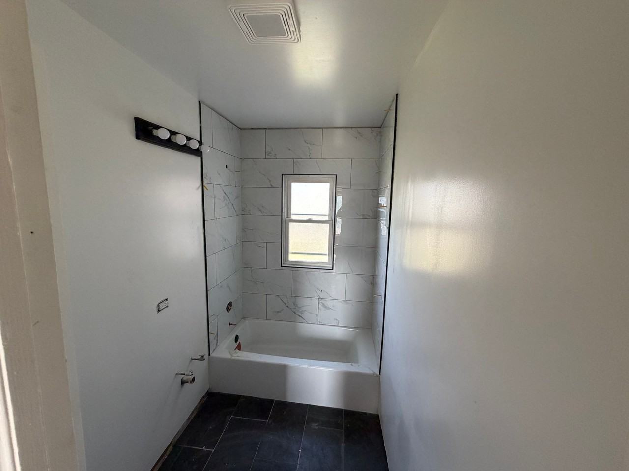 12924 S Wallace St - Photo 3 of 5