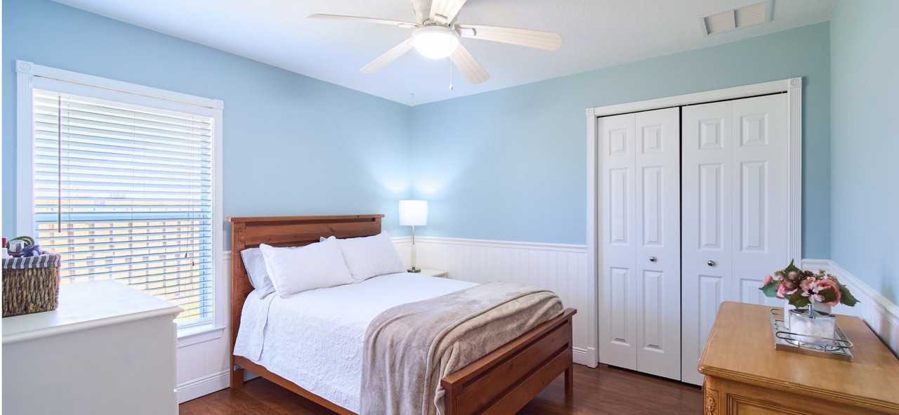 743 Sw Mccoy Ave - Photo 6 of 12