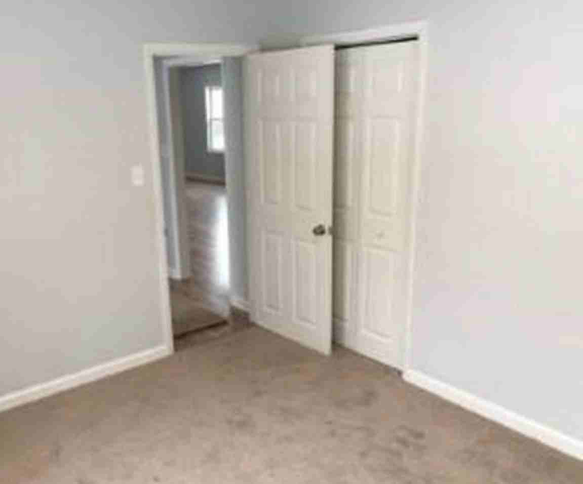 14 Lincoln Ave - Photo 7 of 14