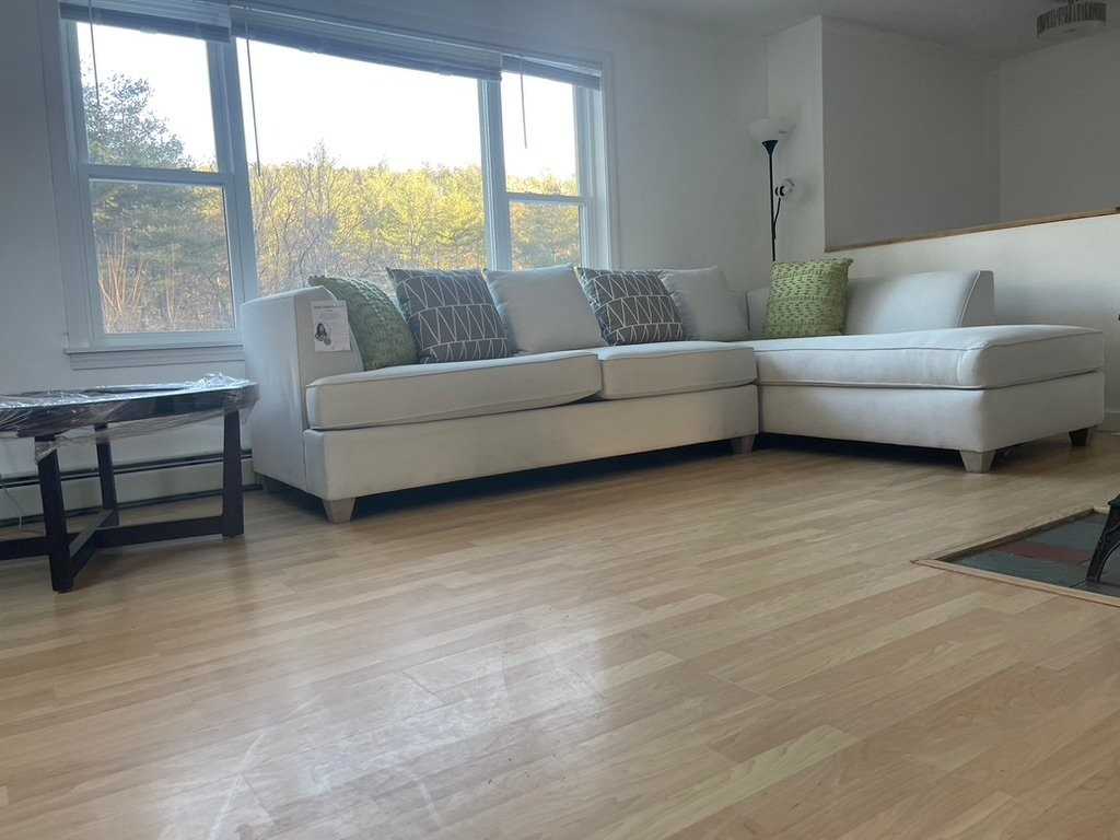 331 N Main St - Photo 6 of 15
