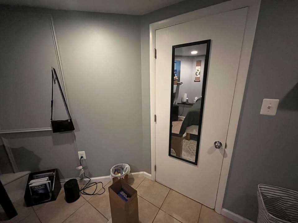 1360 Girard St Nw - Photo 4 of 5
