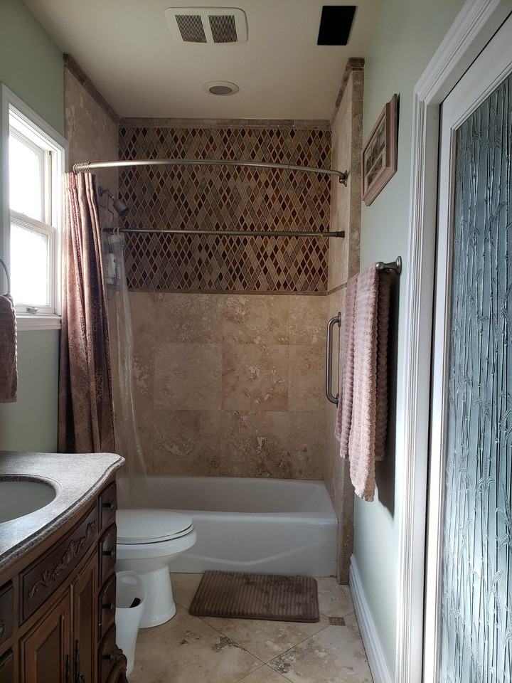 429 Lake St - Photo 4 of 9