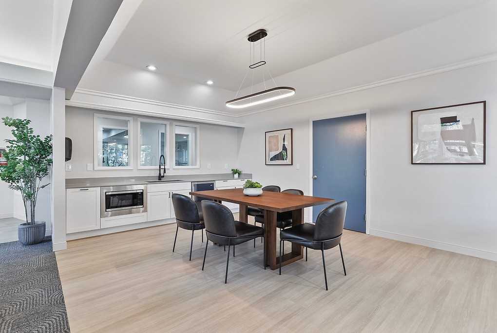 Evergreen Heights - Photo 5 of 35