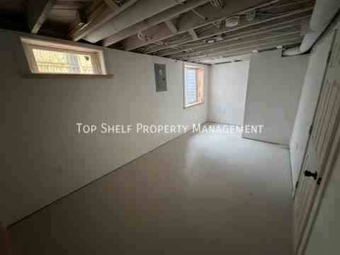 217 E 14th St N - Photo 7 of 12