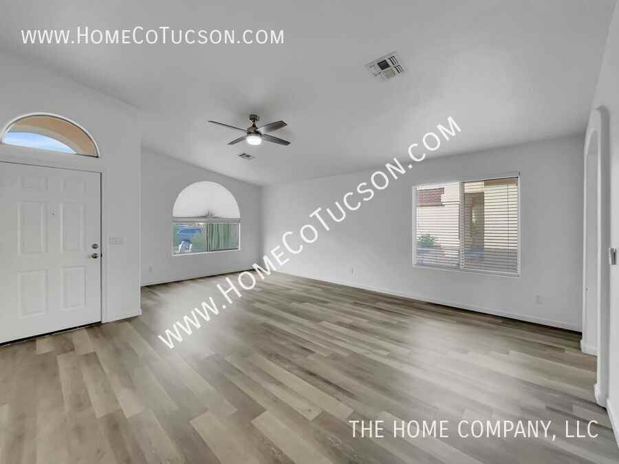 3637 W Stony Point Ct - Photo 5 of 33