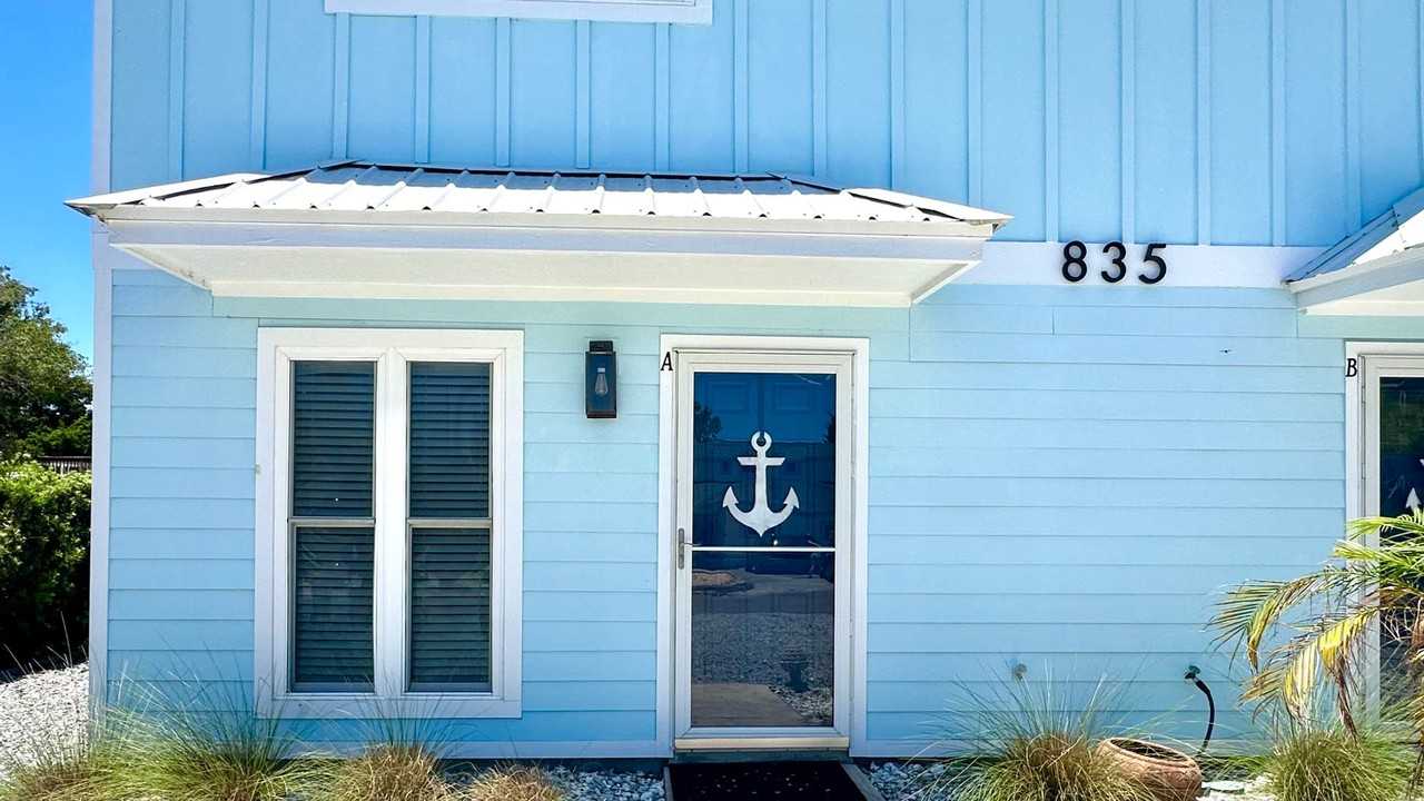 835A Ellen St - Photo 2 of 21