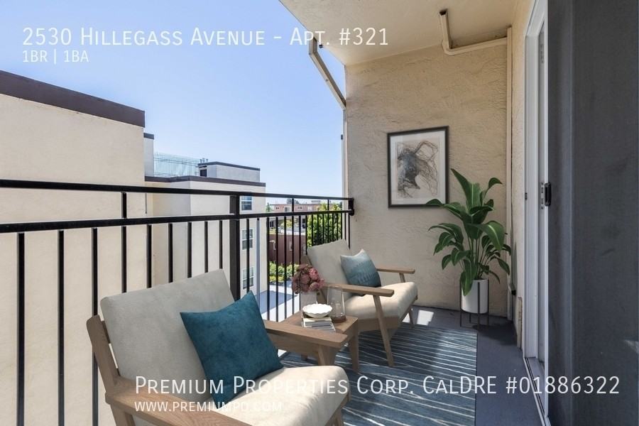 2530 Hillegass Ave #321 - Photo 4 of 46