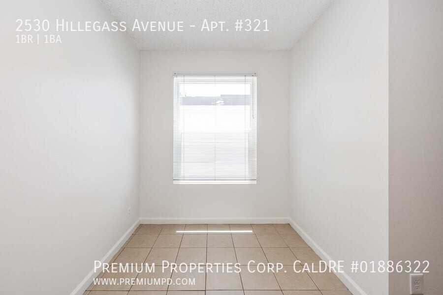 2530 Hillegass Ave #321 - Photo 7 of 46