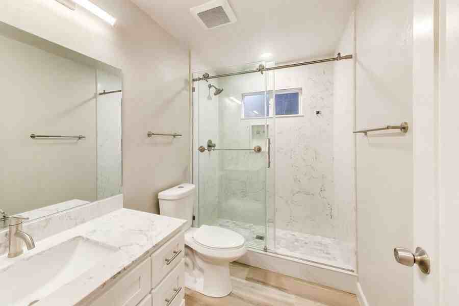 25 Devonshire Blvd #01 - Photo 7 of 23