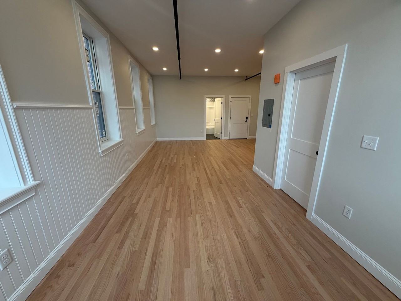 38 Washington St - Photo 6 of 9