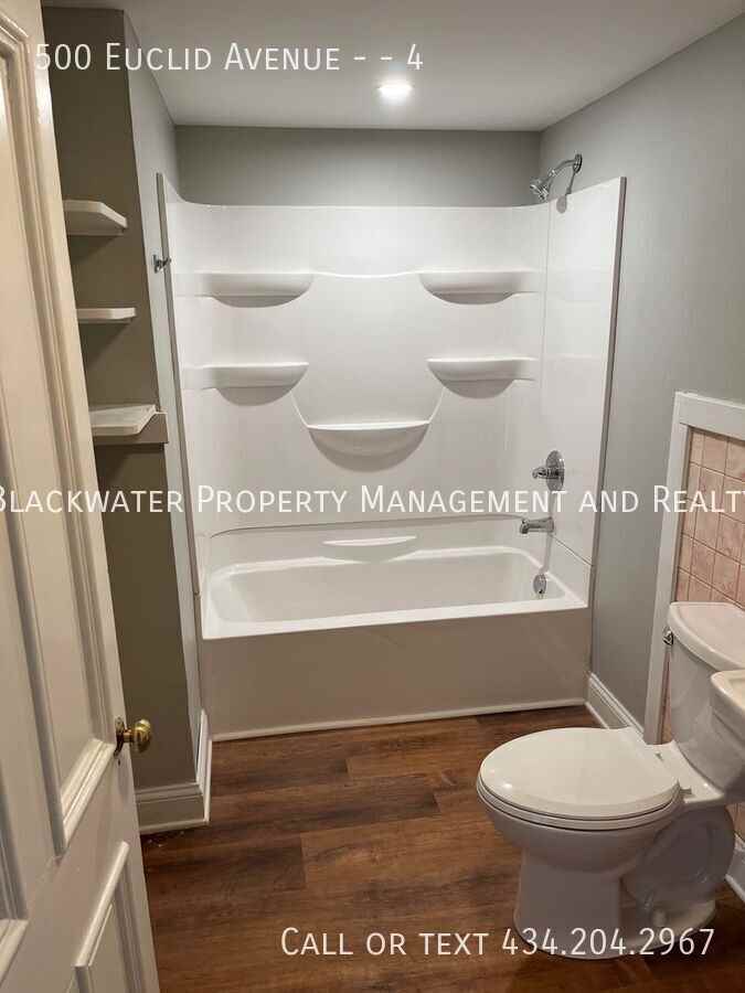 500 Euclid Ave #4 - Photo 5 of 9