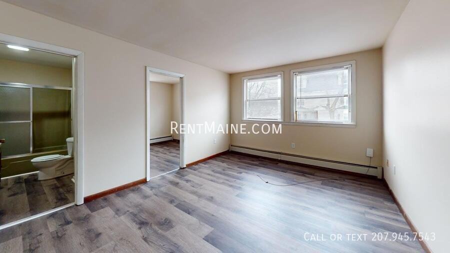 47 Sanford St #5 - Photo 4 of 11