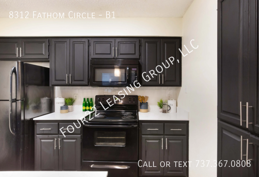 8312 Fathom Cir #B1 - Photo 5 of 17