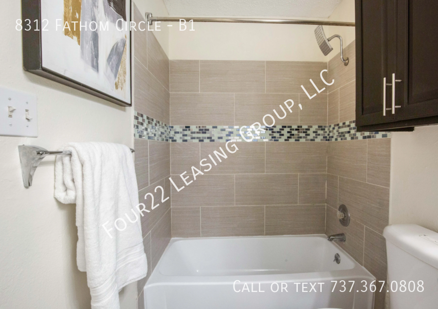 8312 Fathom Cir #B1 - Photo 7 of 17
