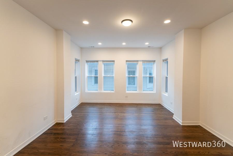 1339 W Early Ave #3R - Photo 2 of 12
