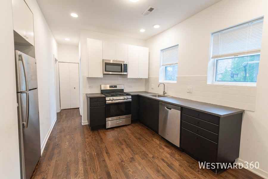 1339 W Early Ave #3R - Photo 6 of 12