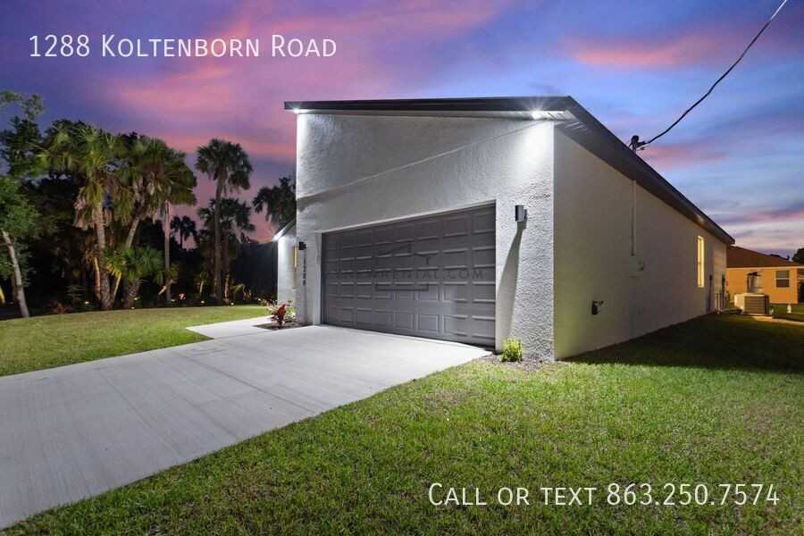 1288 Koltenborn Rd - Photo 5 of 38