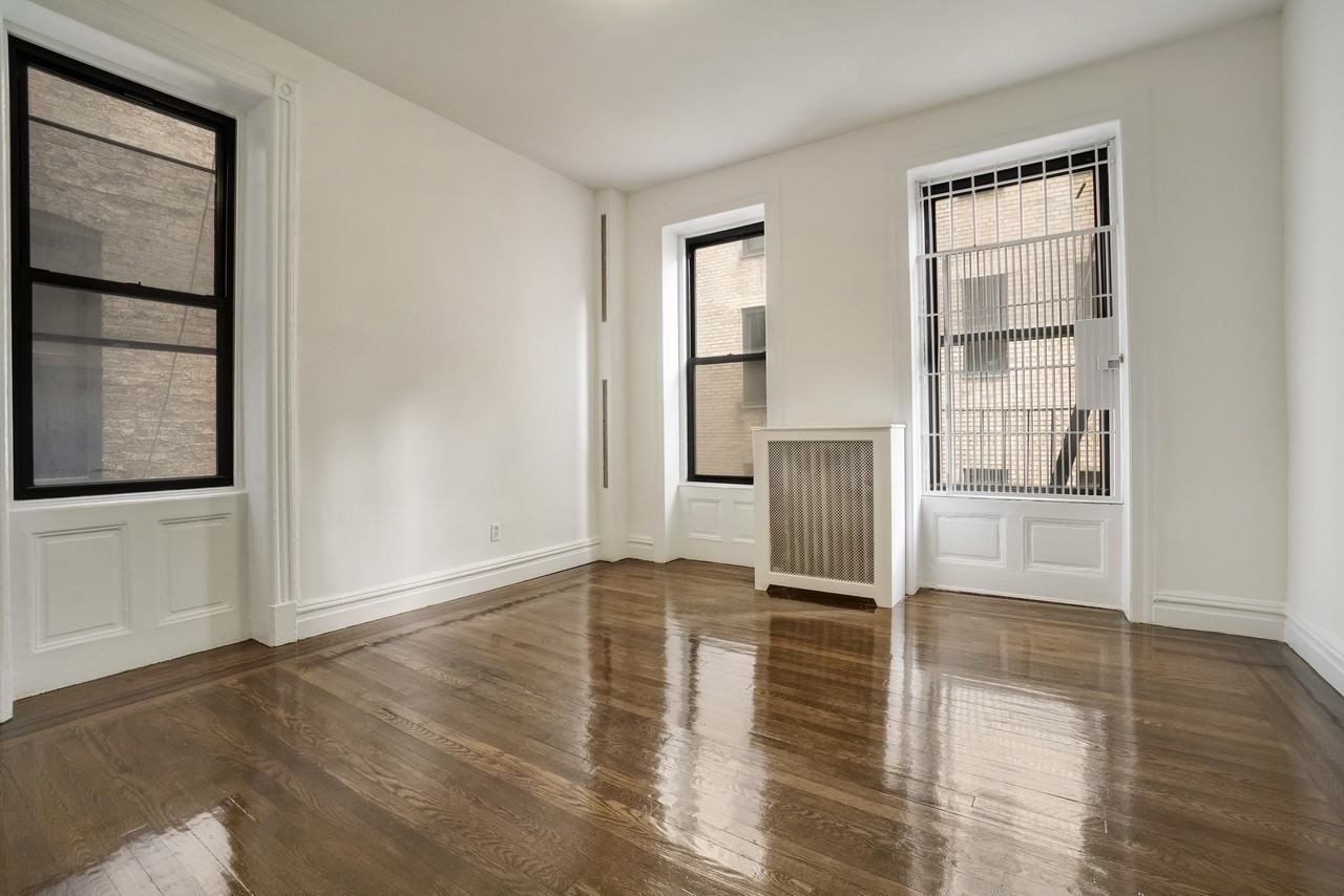 26 E 91st St #EV4C