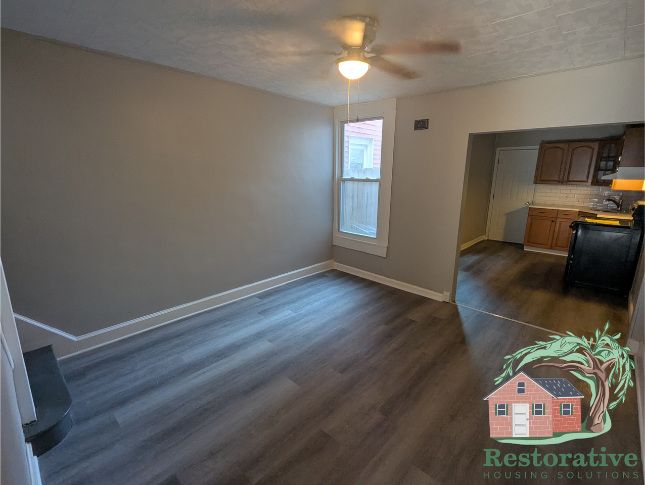 1321 Birch St - Photo 2 of 13
