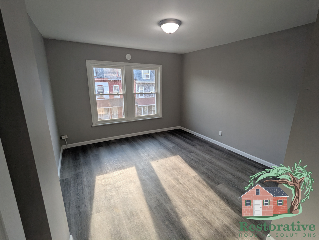1321 Birch St - Photo 4 of 13
