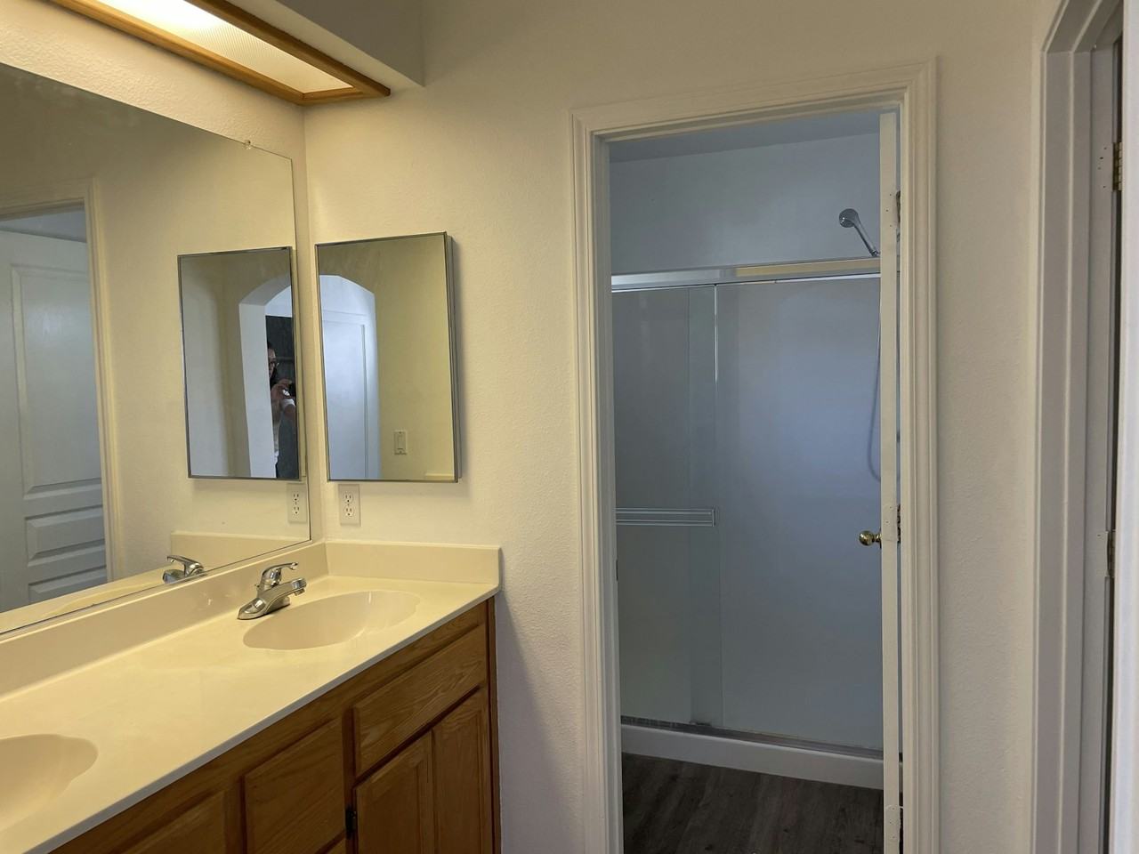 1022 Trinita Terr - Photo 5 of 11