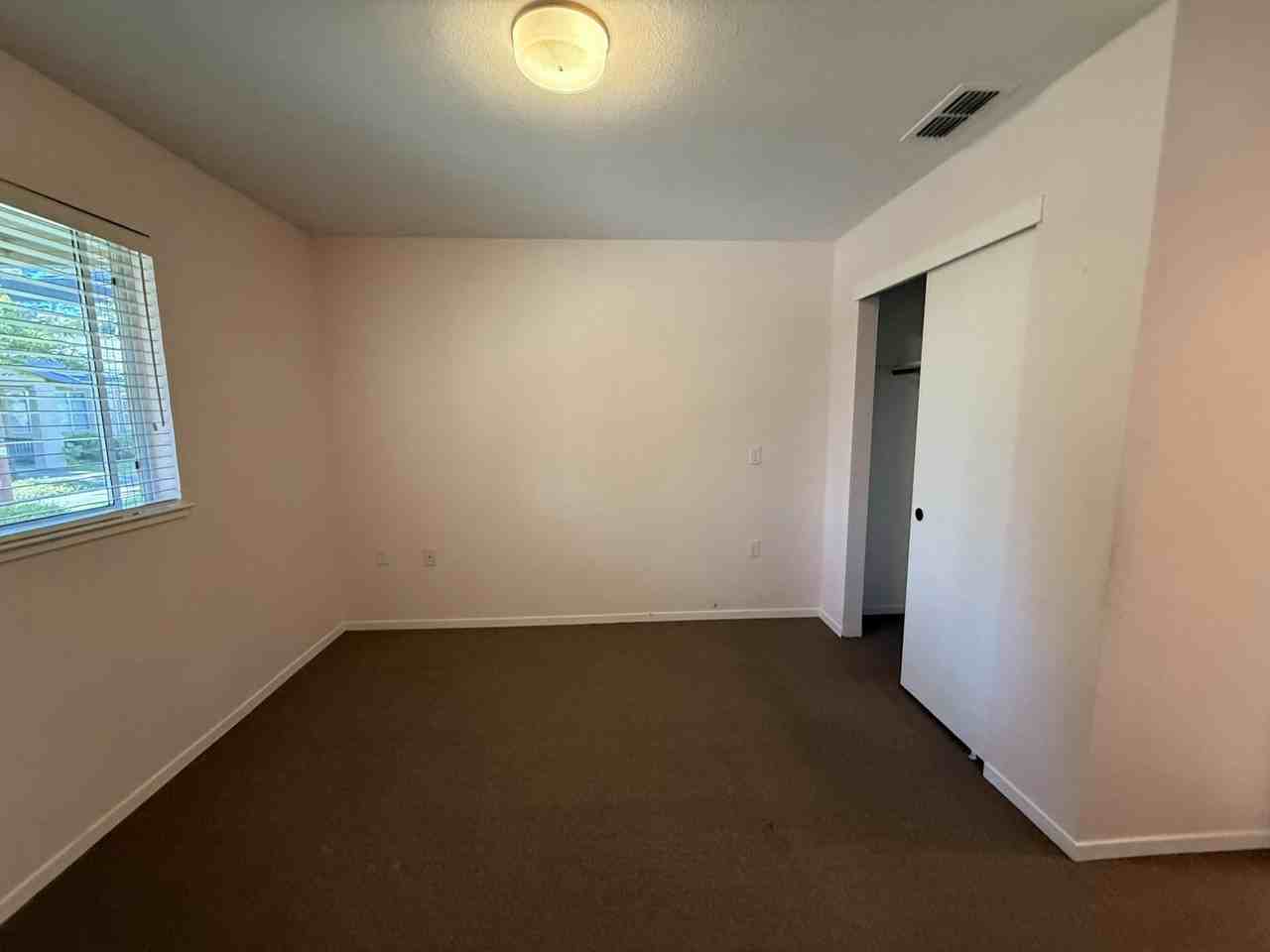1707 Olympic Drive - Photo 3 of 4