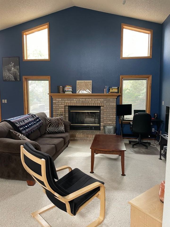 5045 Broadmoor Bluffs Dr - Photo 2 of 34