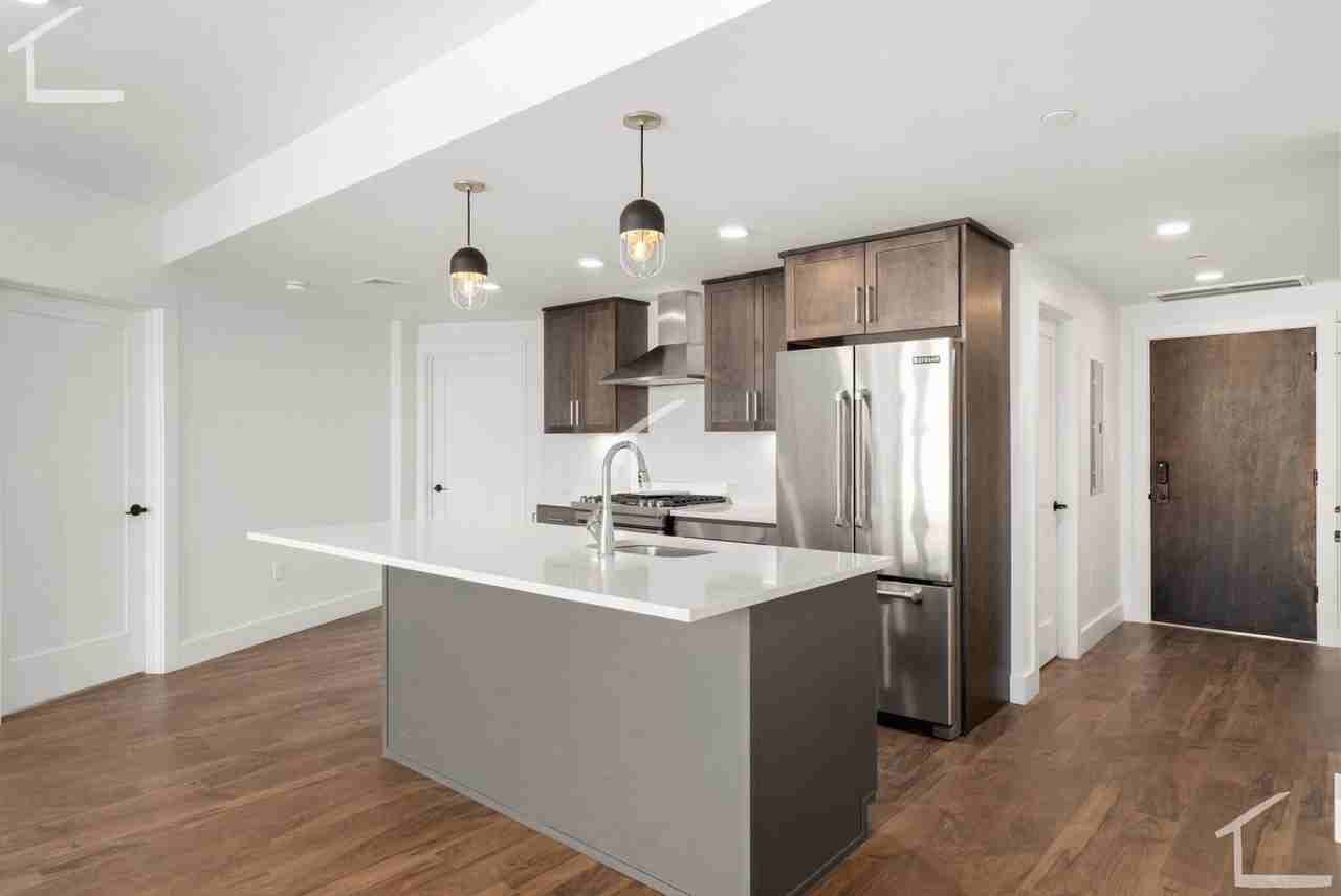 30 Hichborn St - Photo 4 of 6