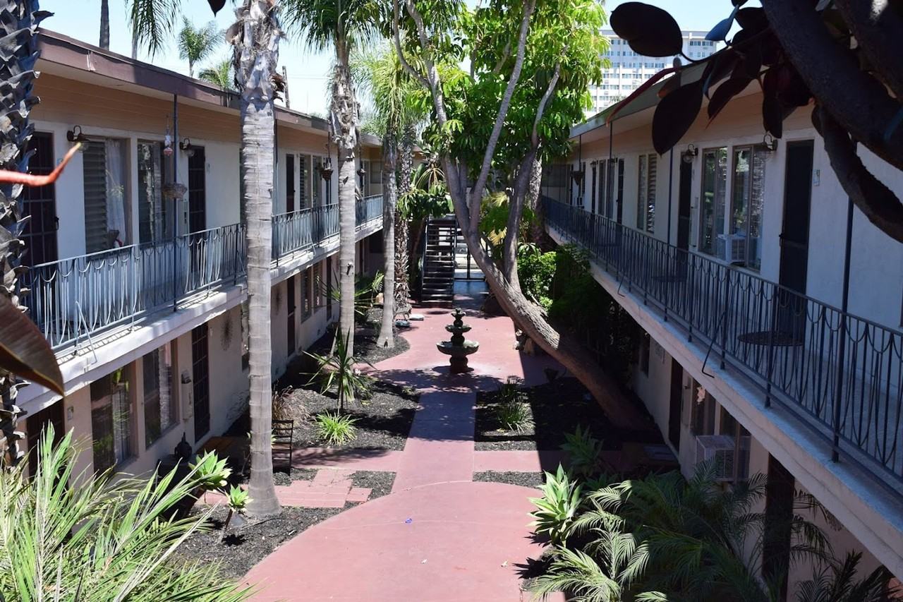 The Palms (pal37) - Photo 3 of 4