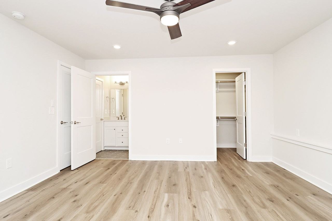 954 Belvedere Way #B - Photo 7 of 14