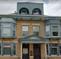 422 W Loras St - Photo 1 of 1