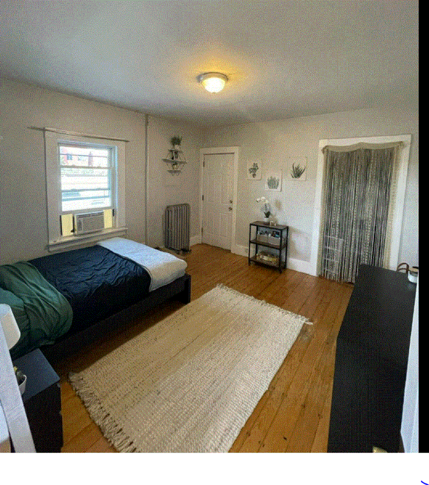 71 Linden St - Photo 4 of 11
