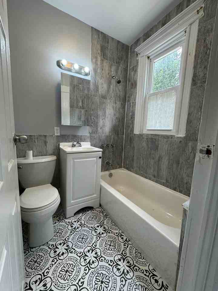 165 Clendenny Avenue, Unit 1R - Photo 2 of 6