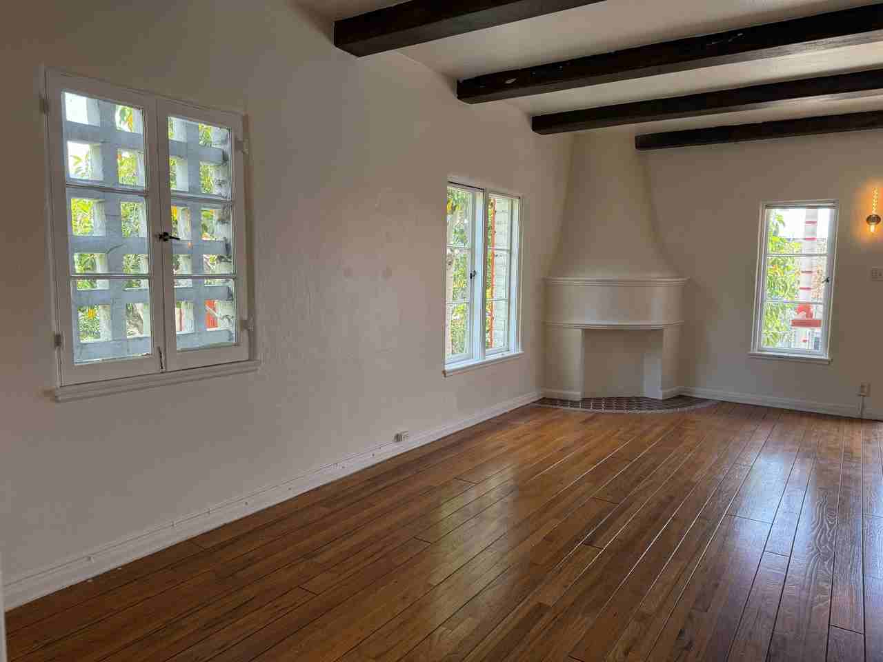1334 1/2 Miller Dr #1334-1-2 - Photo 7 of 17