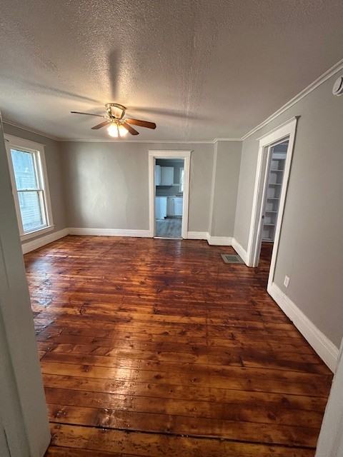 241 Curtis St #1 - Photo 7 of 20