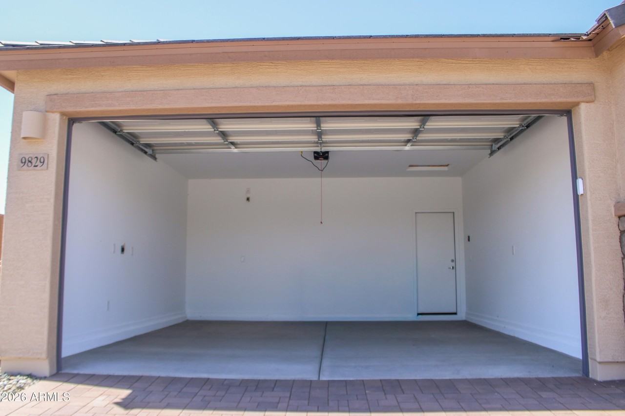 9829 W Monterey Way - Photo 4 of 28