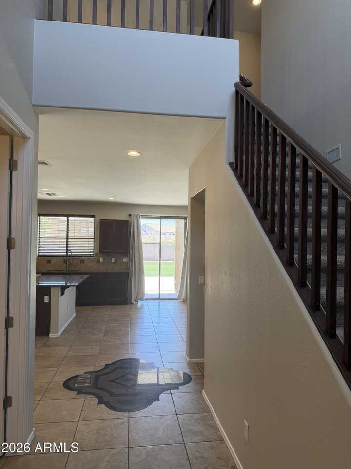 15485 W Montecito Ave - Photo 6 of 39