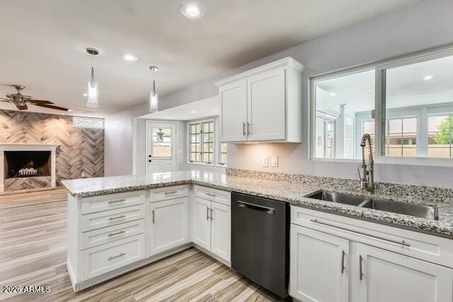 14018 N 44th Dr - Photo 6 of 29