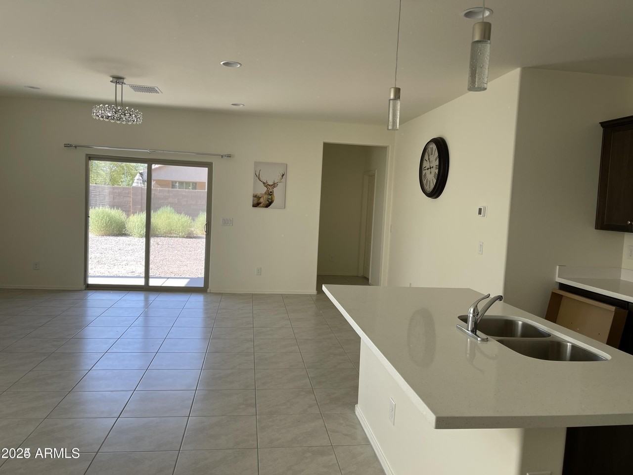 1585 E Kingman Pl - Photo 3 of 4