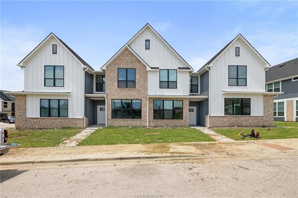 2142 Big River St - Photo 4 of 22