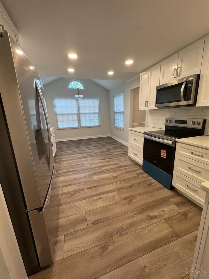 5646 Santa Fe Trl - Photo 3 of 34
