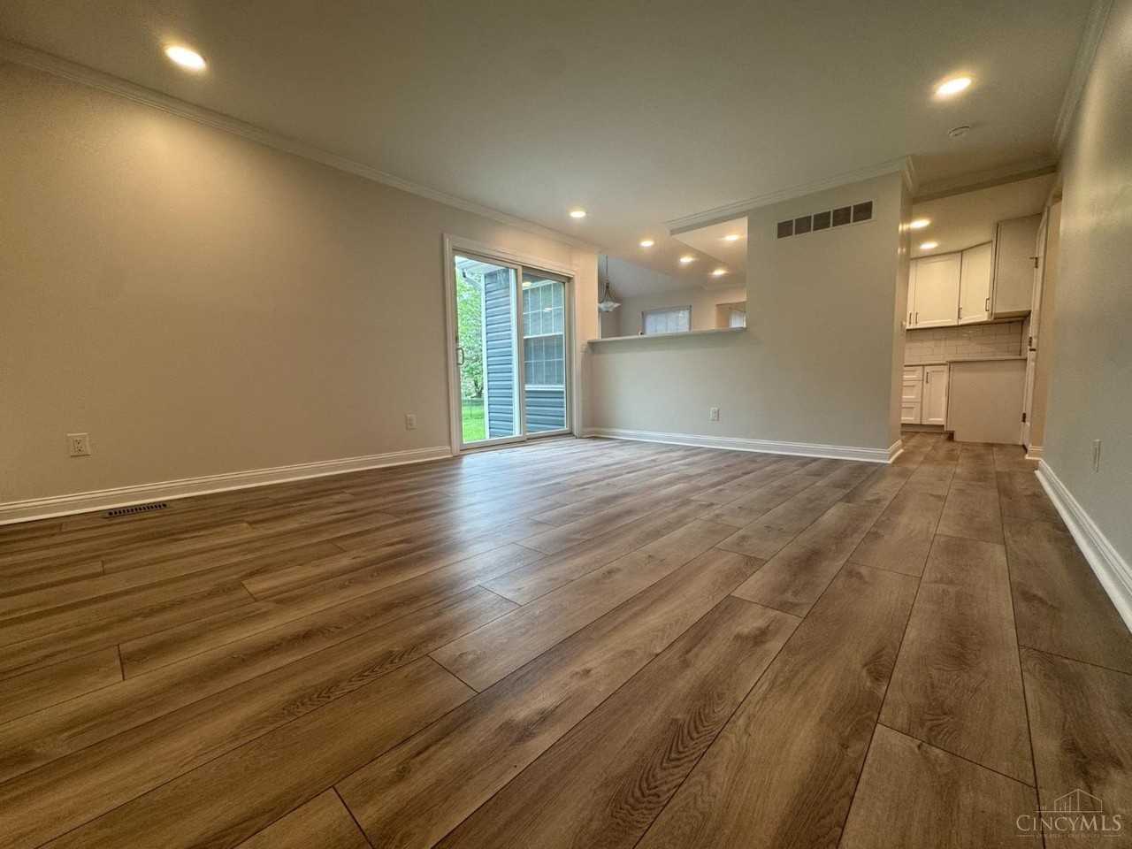 5646 Santa Fe Trl - Photo 5 of 34