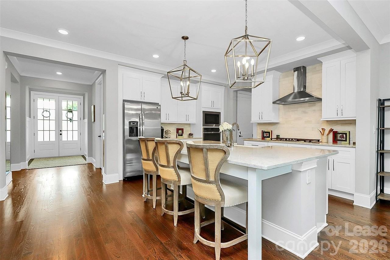 136 Preston Rd - Photo 3 of 44