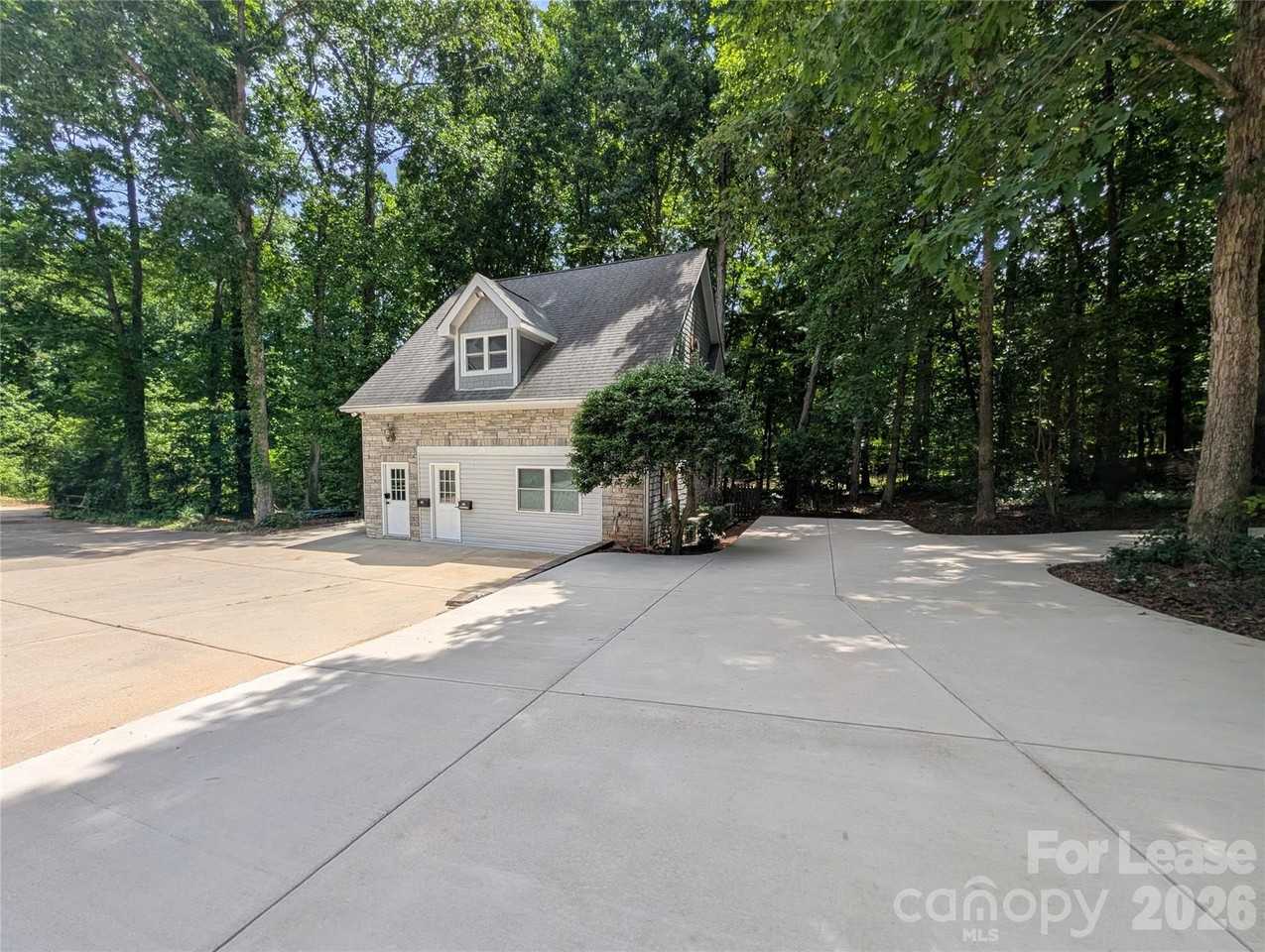 14625 Phillips Rd #1 - Photo 3 of 16
