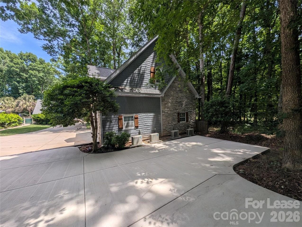 14625 Phillips Rd #1 - Photo 4 of 16